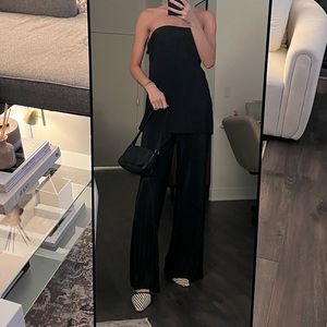 ‼️SOLD‼️ BLACK STRAPLESS TOP AND MATCHING FLARE PANT SET - OPEN BACK TOP SIZE S